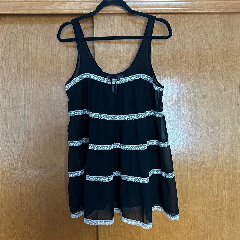 Oscar de la Renta Vintage Sheer Lace Trim Tank Black White Whimsigoth Feminine